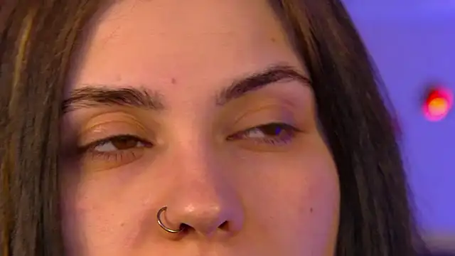 AdrianaTorres Chat XXX live