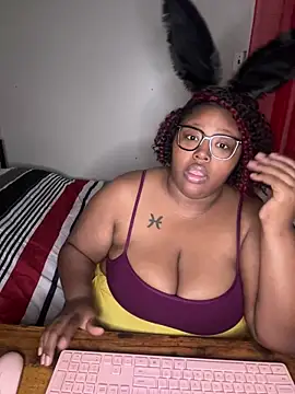 Chocolatebunnyxx96's Webcam Show