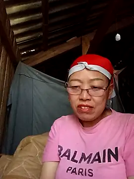 Agnes-baby's Webcam Show