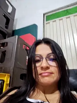 Linda_Lars Live XXX Chat