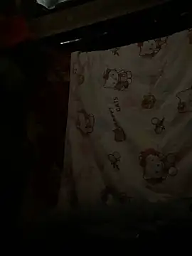 XXX chat uživo modela Shin-kin