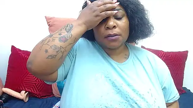 Ebonyhotass26's Live XXX Chat