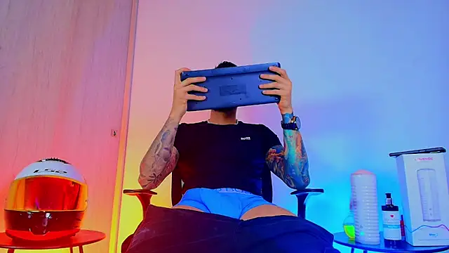 Asmodeus_bael_'s Live XXX Chat