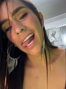 Mau_White élő XXX-chatje