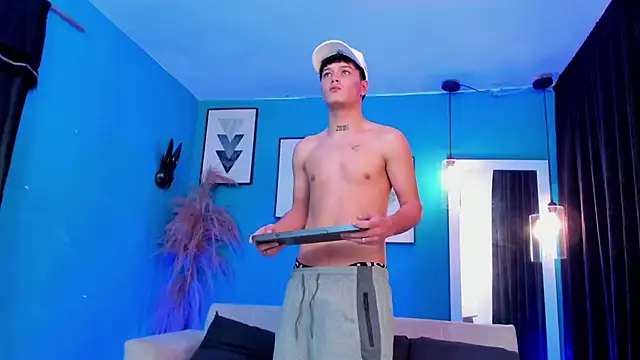 KingOfHeavens_2 Webcam Show