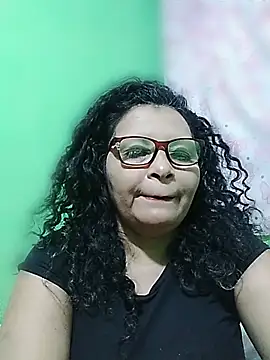 Amarantha25's Live XXX Chat