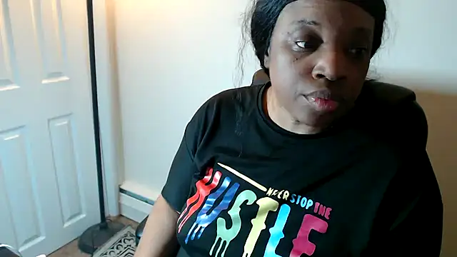 دردشة Sexymona1218 الجنسية المباشرة