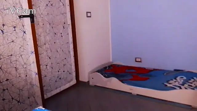 Renegade1608 Adlı Modelin Canlı XXX Sohbeti