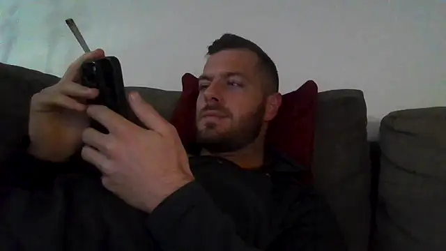 cheekycherryx's Live XXX Chat