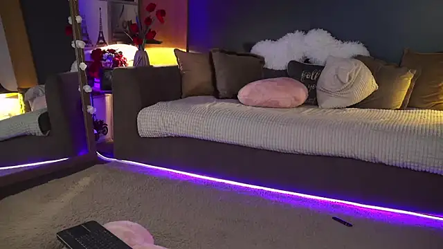 Mia_Swano 现场XXX聊天