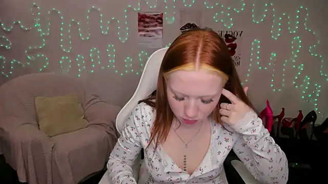 Chat +18 de Katrys ao vivo