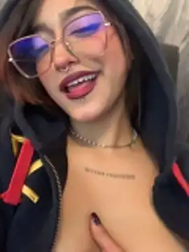 LilithMonette লাইভ XXX চ্যাট