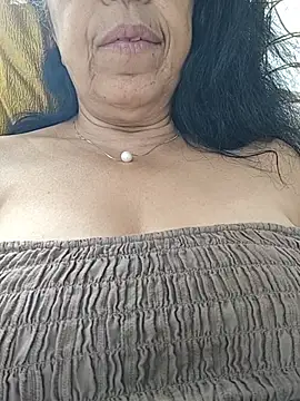 NakedMILFx Live XXX-chat