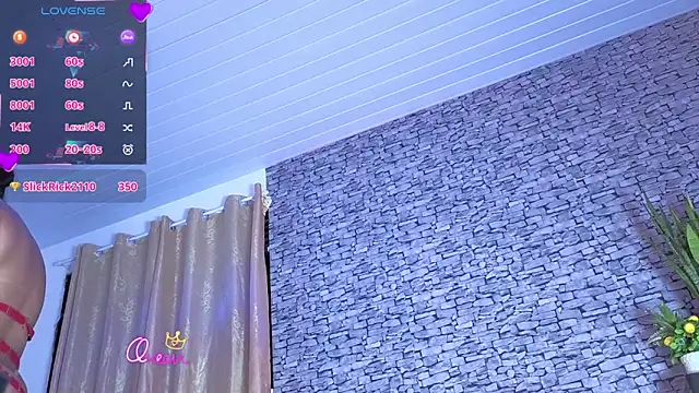 AbyanaGom Live XXX-Chat