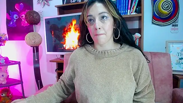 Chat +18 de CiaraaSweet ao vivo