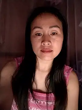 Spring-mky's Live XXX Chat