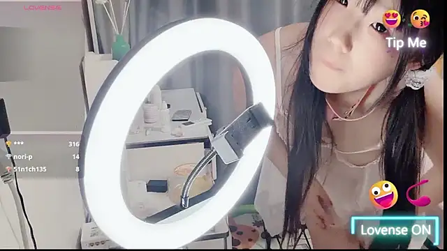 zhnlky 网络视讯表演