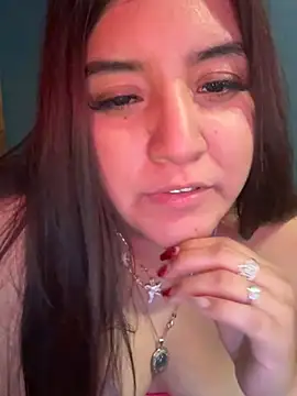 love_queen02: διαδικτυακό σόου στην κάμερα