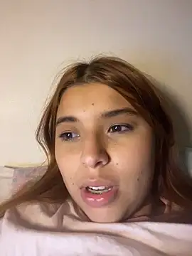 Chat +18 de baddieasiantv ao vivo