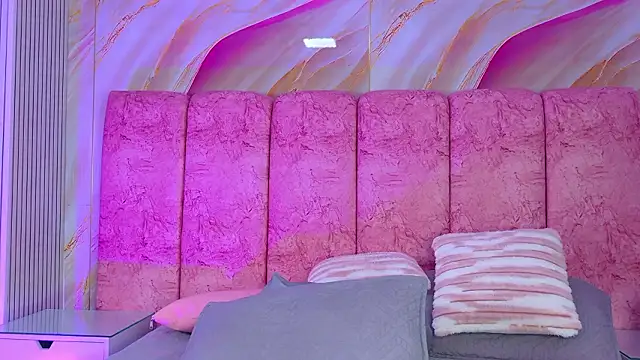 emmacurvy Live XXX-chat