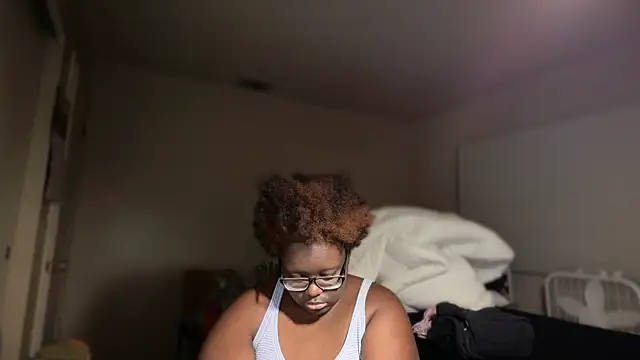 Yagurl___west 现场XXX聊天