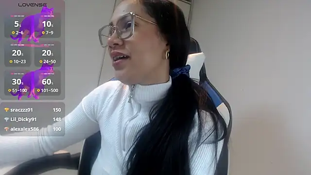 KittyKardy's Live XXX Chat