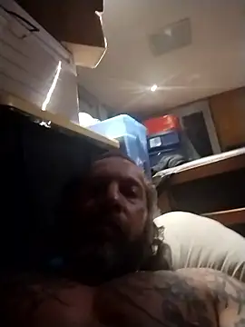 Chat XXX ao vivo de AceticPinscher