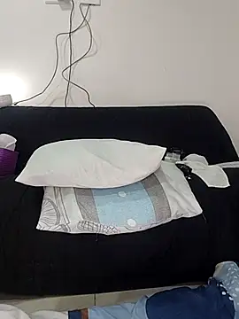 Chat XXX en directo de estrella_tasty