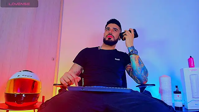 Chat +18 de Asmodeus_bael_ ao vivo