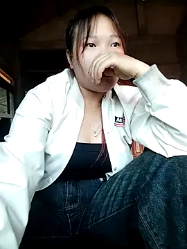 m-mbae Live XXX-Chat