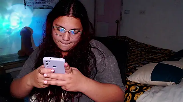 Chat +18 de girl_milk2 ao vivo