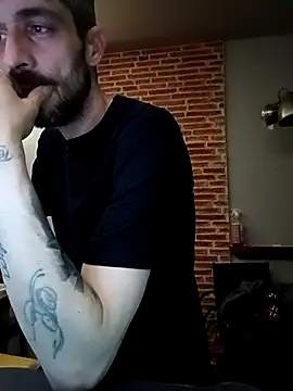 Disfruton34g 网络视讯表演