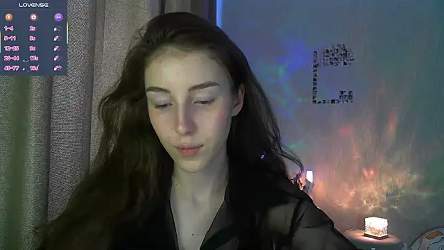 eskatmi's Live XXX Chat