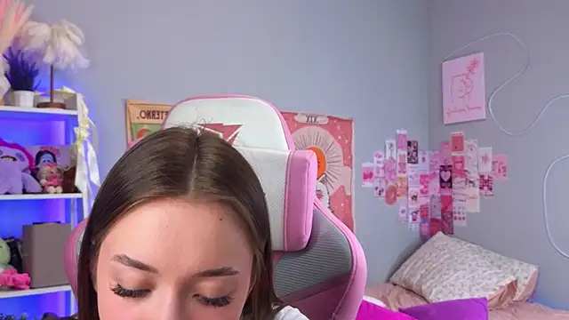 Leri_Dells Live XXX-Chat