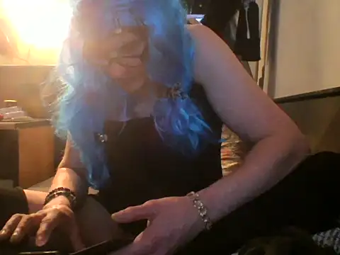 slutviki élő XXX-chatje