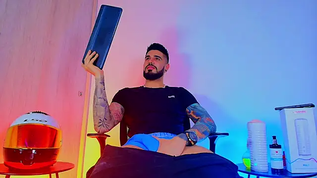 Asmodeus_bael_ Adlı Modelin Canlı XXX Sohbeti