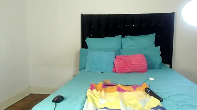 MissLola026 Obrolan Langsung XXX