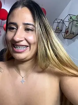 Megumi_IvanovのライブXXXチャット