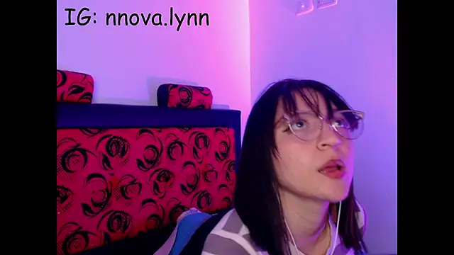 Czat XXX na żywo – N_Nova