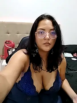 Chat XXX ao vivo de AuroraChest