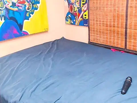 Czat XXX na żywo – JahFoxyxoxo