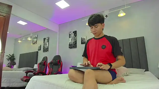 Raphael_Nyon 라이브 XXX 채팅