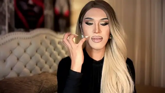 Ts_glamxxのライブXXXチャット