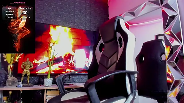 tommike élő XXX-chatje