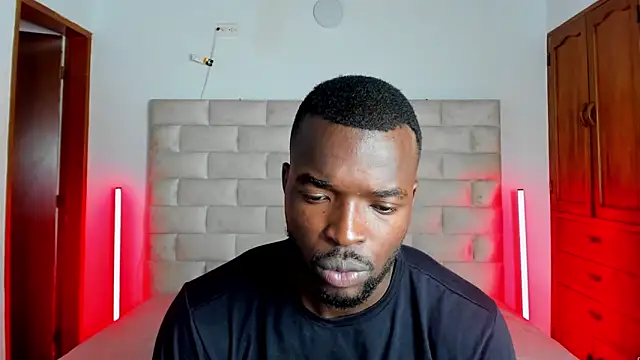 Dylan_Taylor élő XXX-chatje