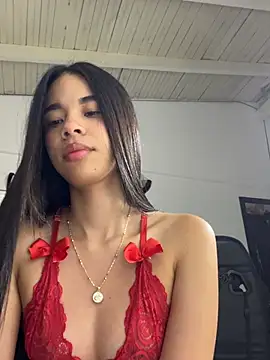 Milleradhara24のライブXXXチャット