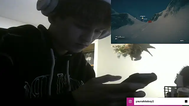 yourwhiteboy1 即時 XXX 聊天