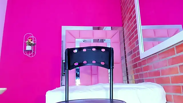 XXX chat uživo modela Baby_doll_XOXO