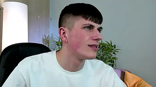 Rony_Joy élő XXX-chatje