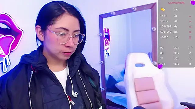 XXX chat uživo modela demyanderson_